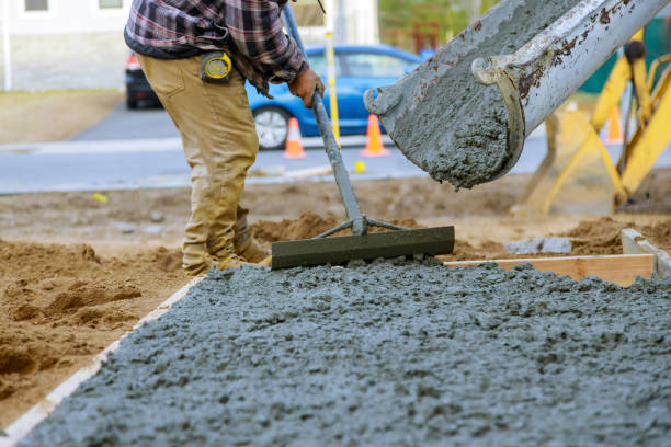 Best Concrete Walkway Installation  in Willard, MO
